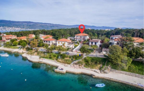 Stunning Apartment In Silo With House Sea View, Silo